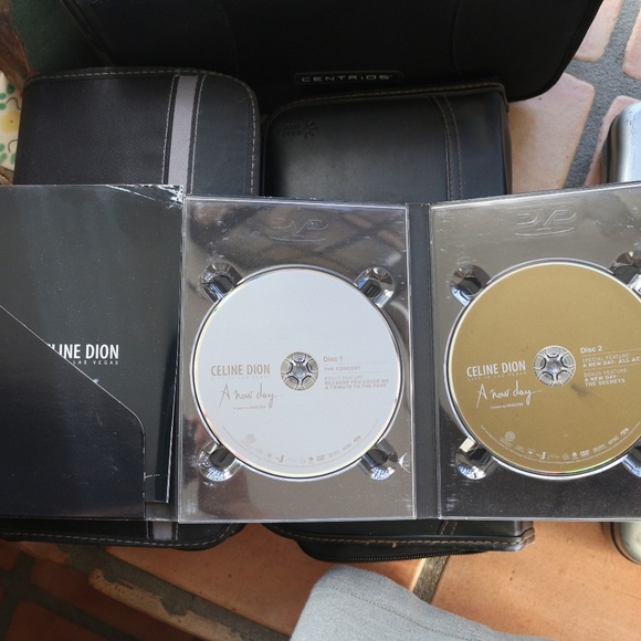 Celine Dion A New Day Live in Las Vegas dvd - Picture 3 of 7
